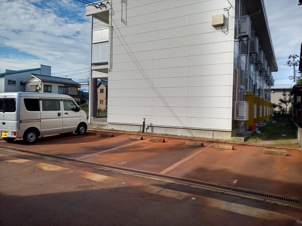 アクアフラッツ(16881)の外観・駐車場イメージ2枚目