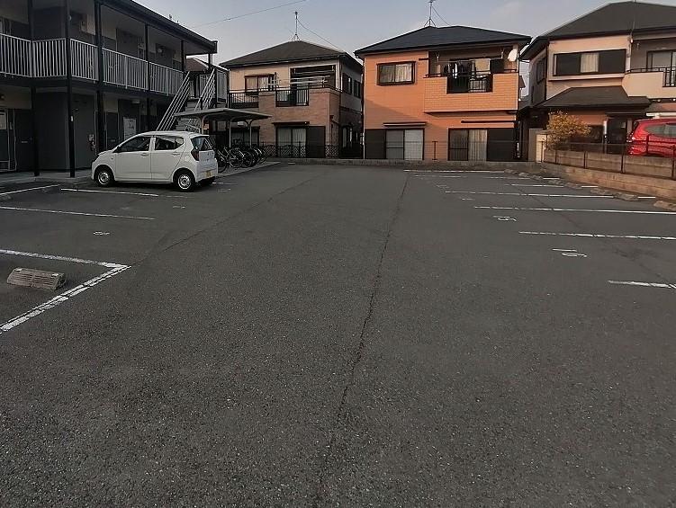 グランドソレーユ鵤(38772)の外観・駐車場イメージ1枚目