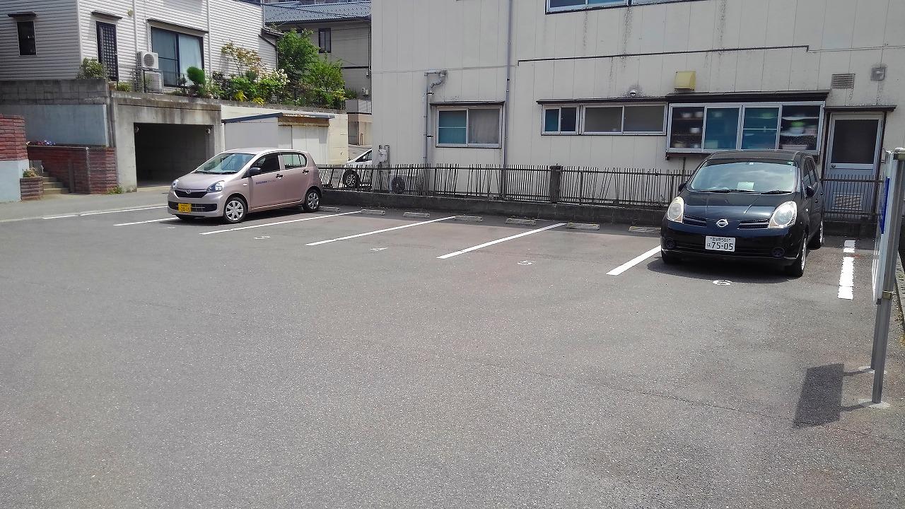 真砂1丁目ガレージの外観・駐車場イメージ3枚目