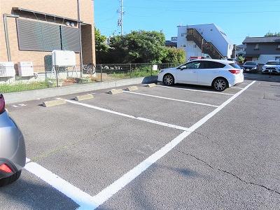 セブンスペード上田(26528)の外観・駐車場イメージ2枚目