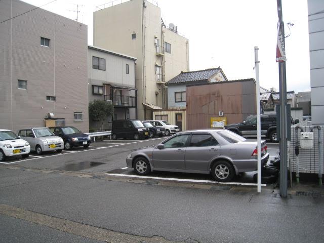 太田口通りパーキングの外観・駐車場イメージ1枚目