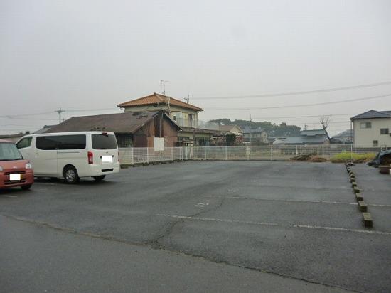 69981カメラート別契約駐車場の外観・駐車場イメージ1枚目