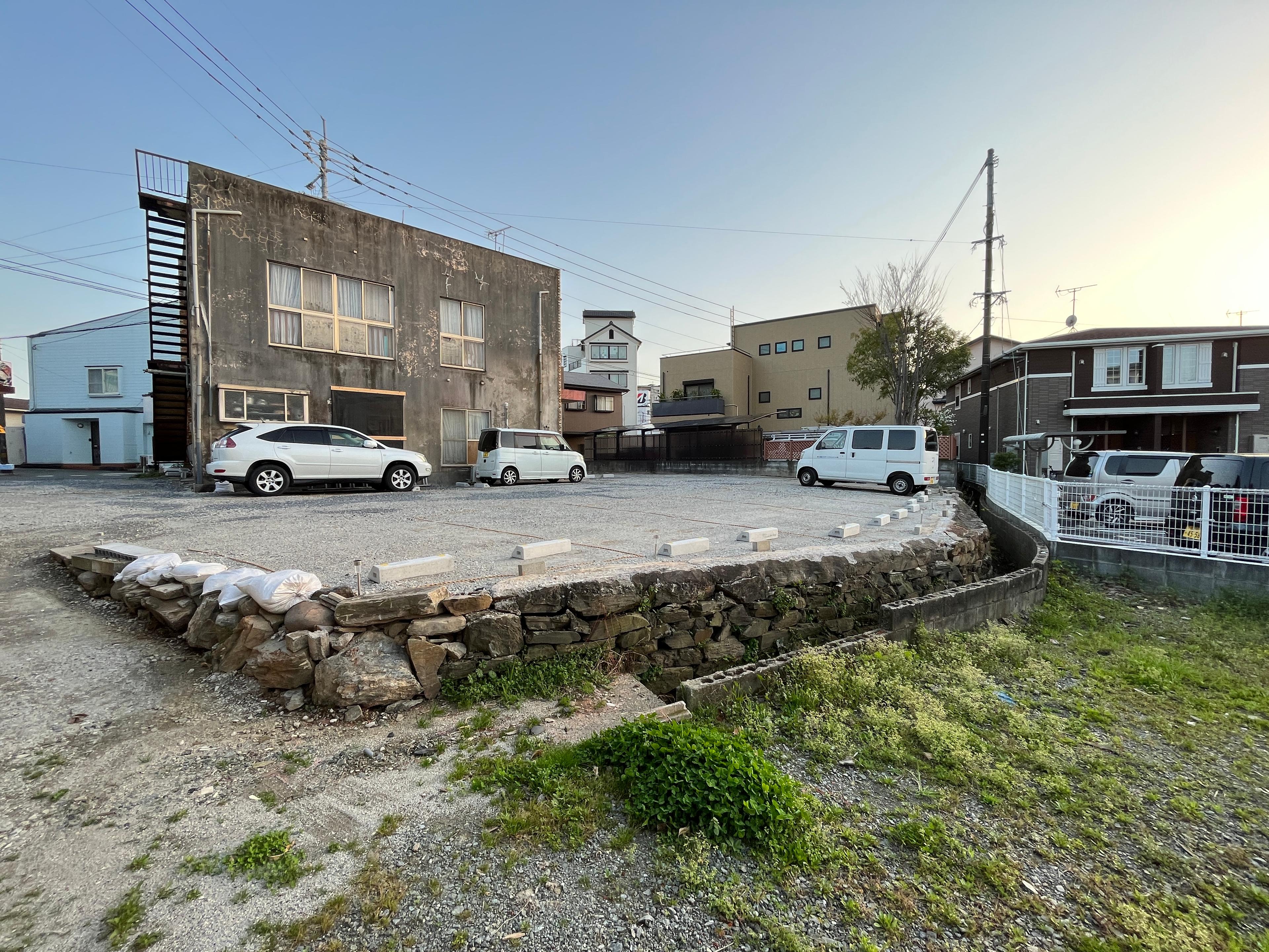 原賀月極駐車場の外観・駐車場イメージ2枚目