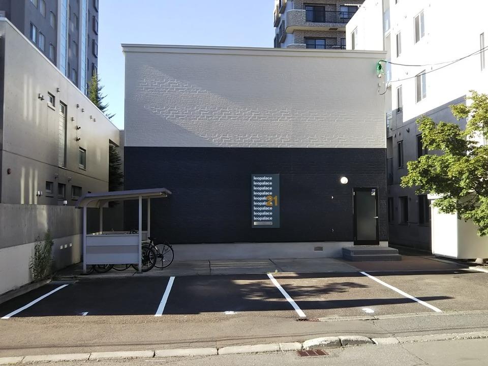 茜(31059)の外観・駐車場イメージ1枚目