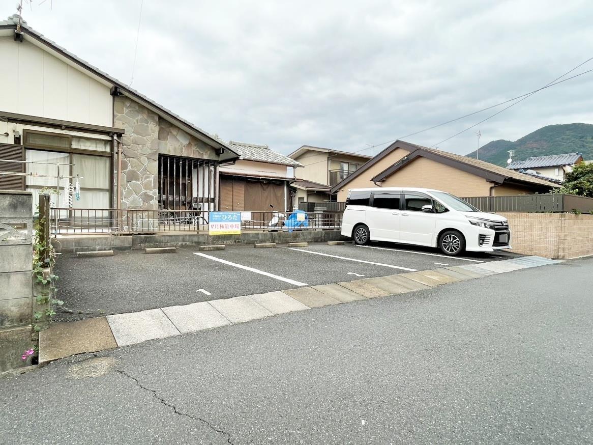 若園山崎駐車場の外観・駐車場イメージ1枚目