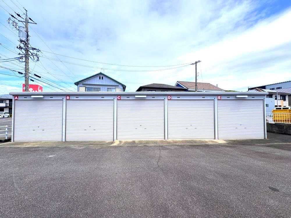 TG001 新御堂M - Touchiの外観・駐車場イメージ1枚目