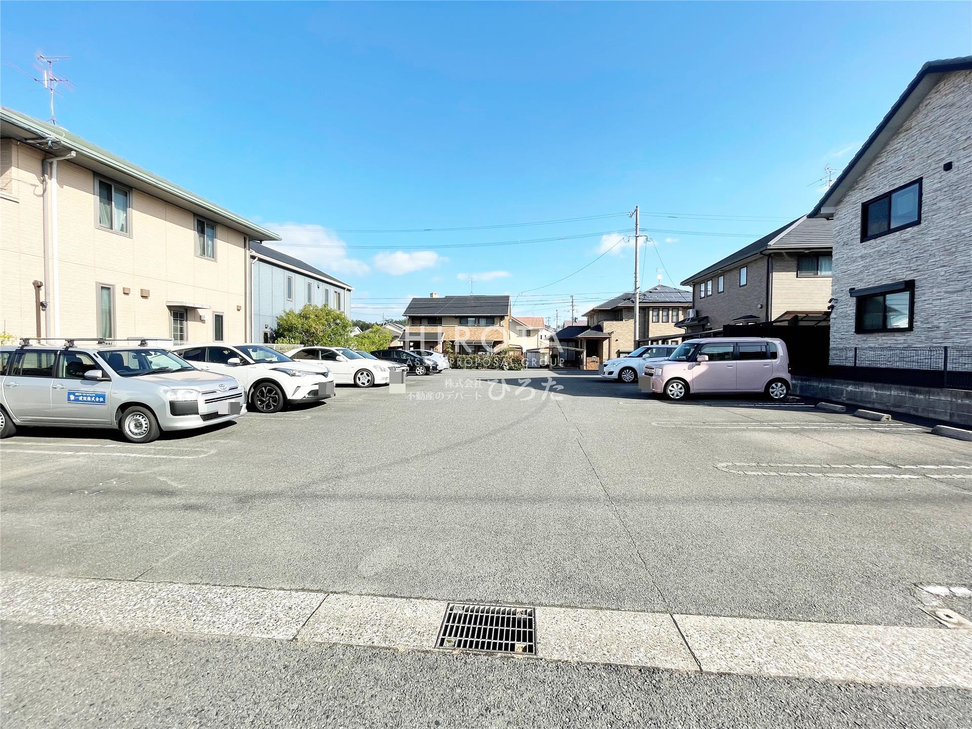 藤原第二パーキングの外観・駐車場イメージ2枚目
