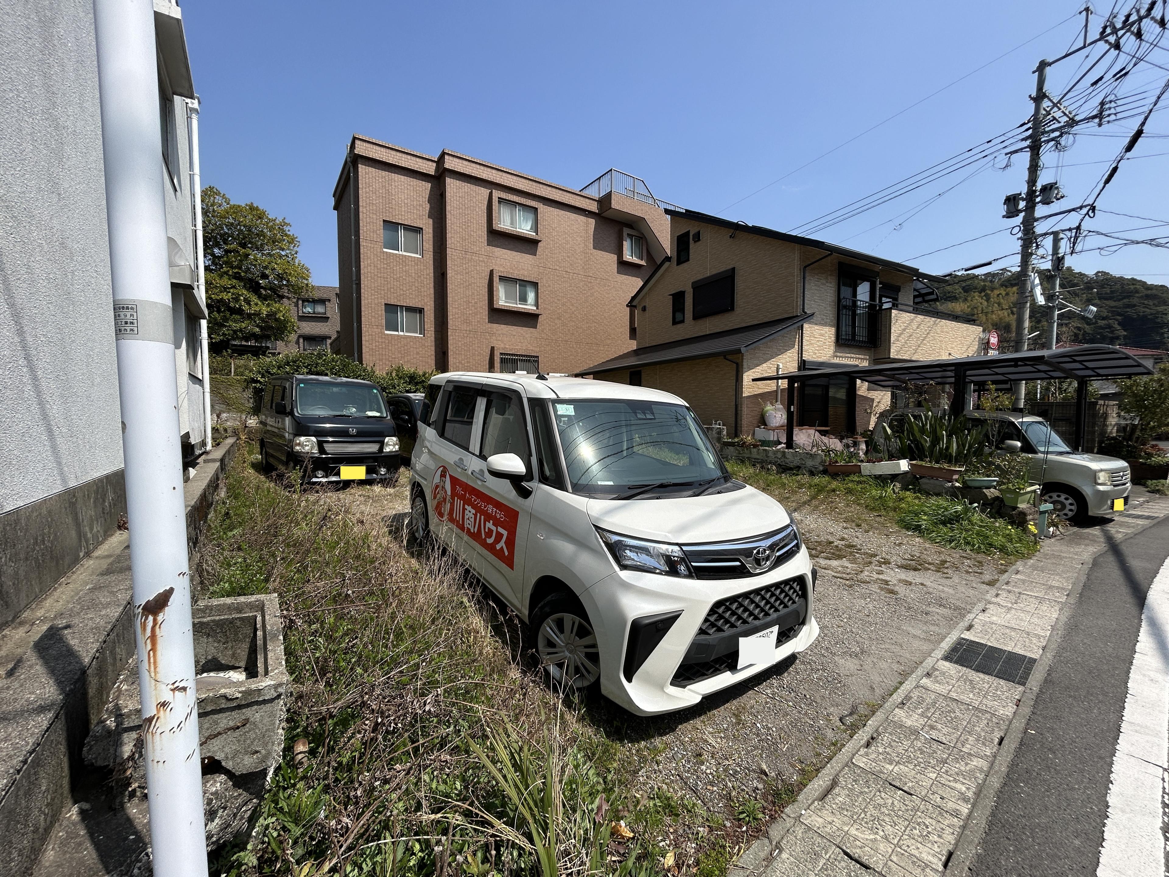 オート・スクウェアー下伊敷の外観・駐車場イメージ1枚目