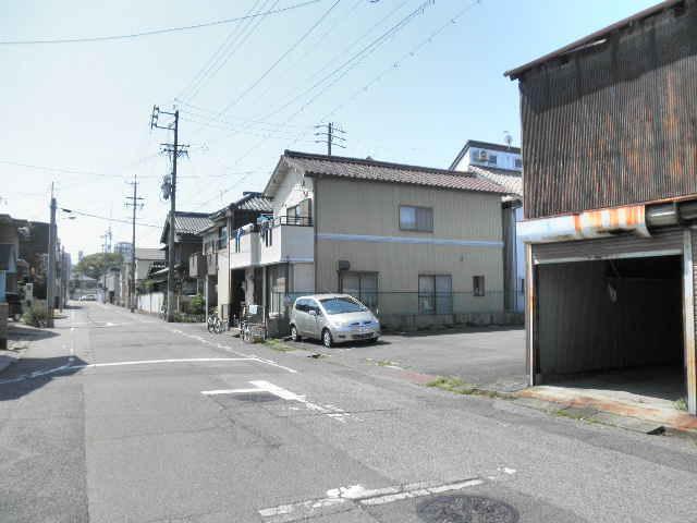 ワイズ・真清田 第11駐車場の外観・駐車場イメージ3枚目