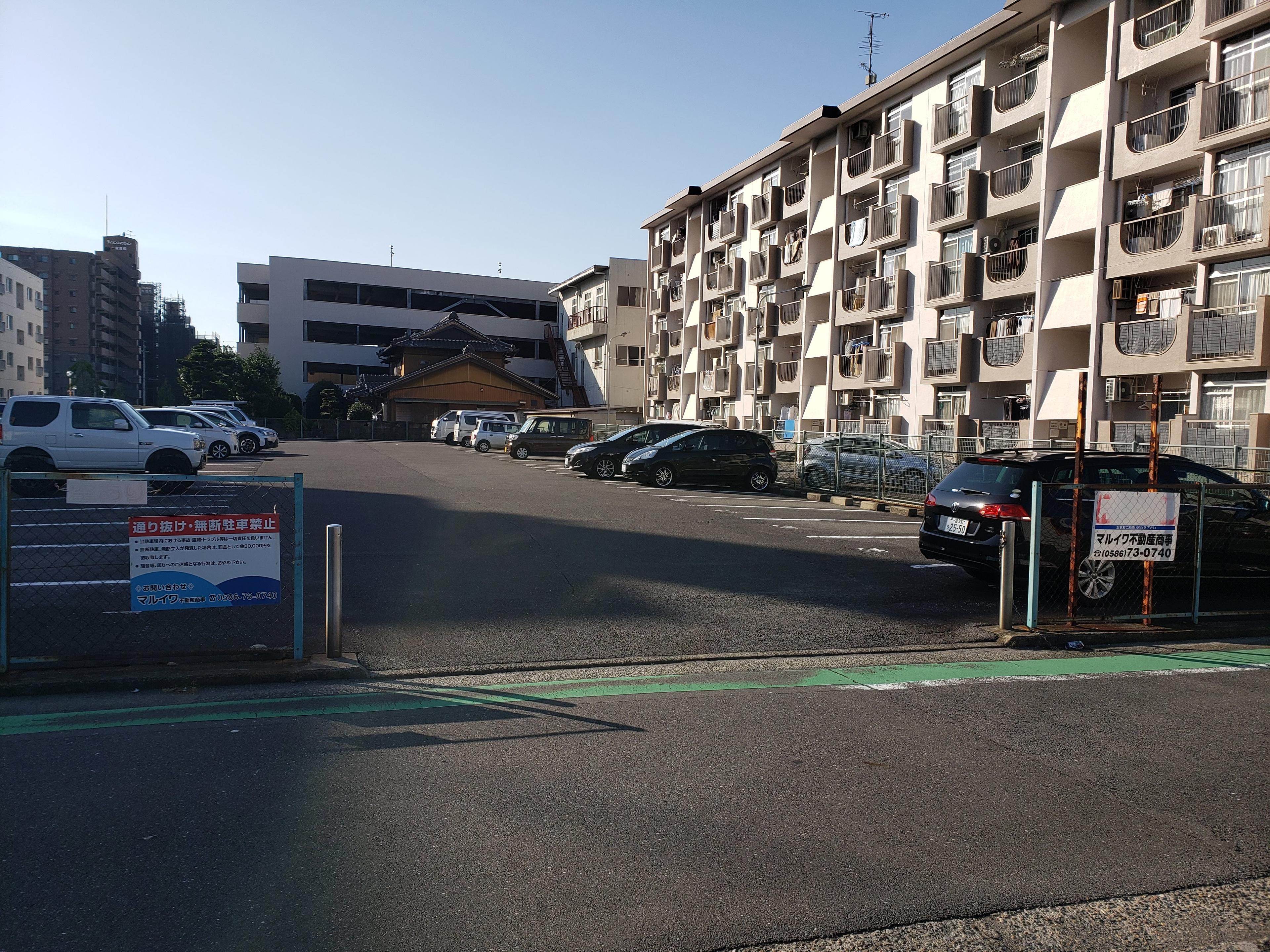 マルイワ・枠杁三丁目駐車場の外観・駐車場イメージ1枚目