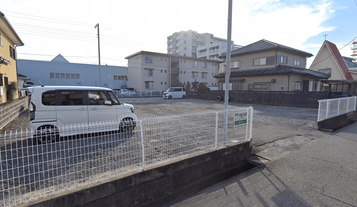 五月町55駐車場の外観・駐車場イメージ1枚目