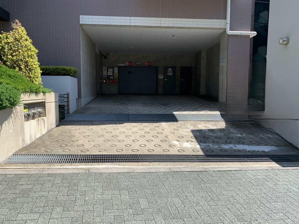 FKカトルズ代官山駐車場の外観・駐車場イメージ1枚目