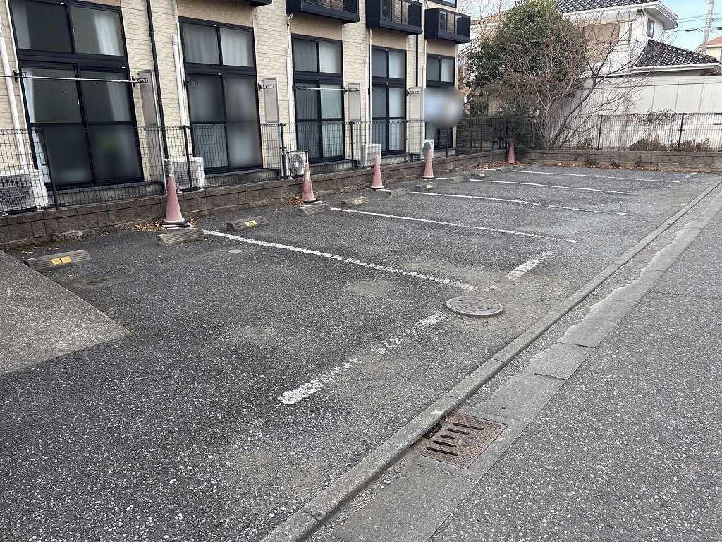 パオ(26047)の外観・駐車場イメージ1枚目