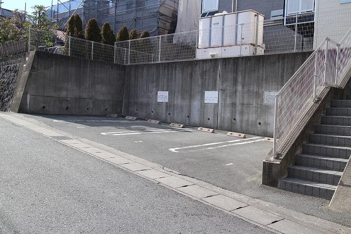 Fine中沢(44955)の外観・駐車場イメージ1枚目