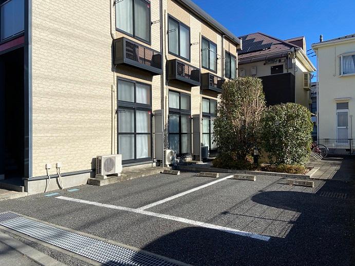 ロータス(27404)の外観・駐車場イメージ1枚目