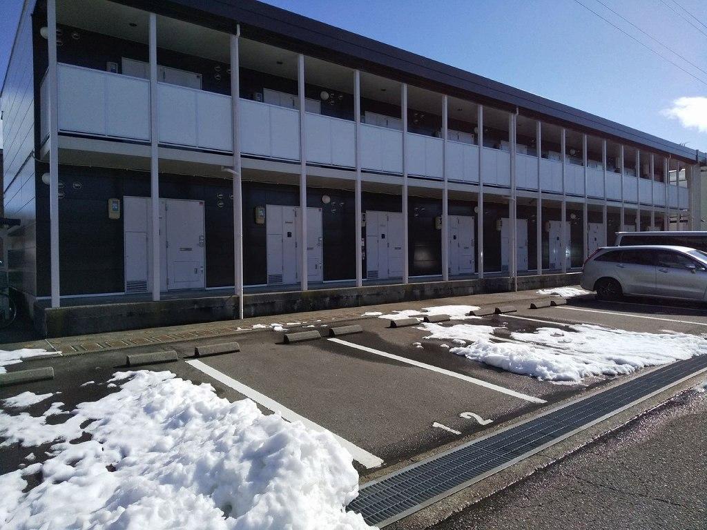 グレース扇台(24037)の外観・駐車場イメージ1枚目