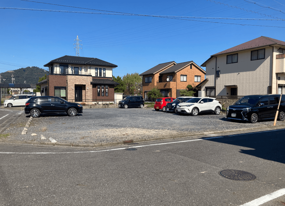 第2中村町大更ガレージの外観・駐車場イメージ2枚目