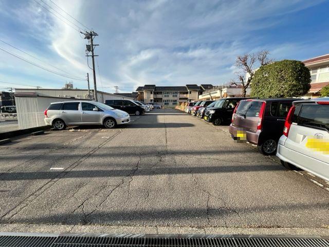 ドレミ駐車場の外観・駐車場イメージ1枚目