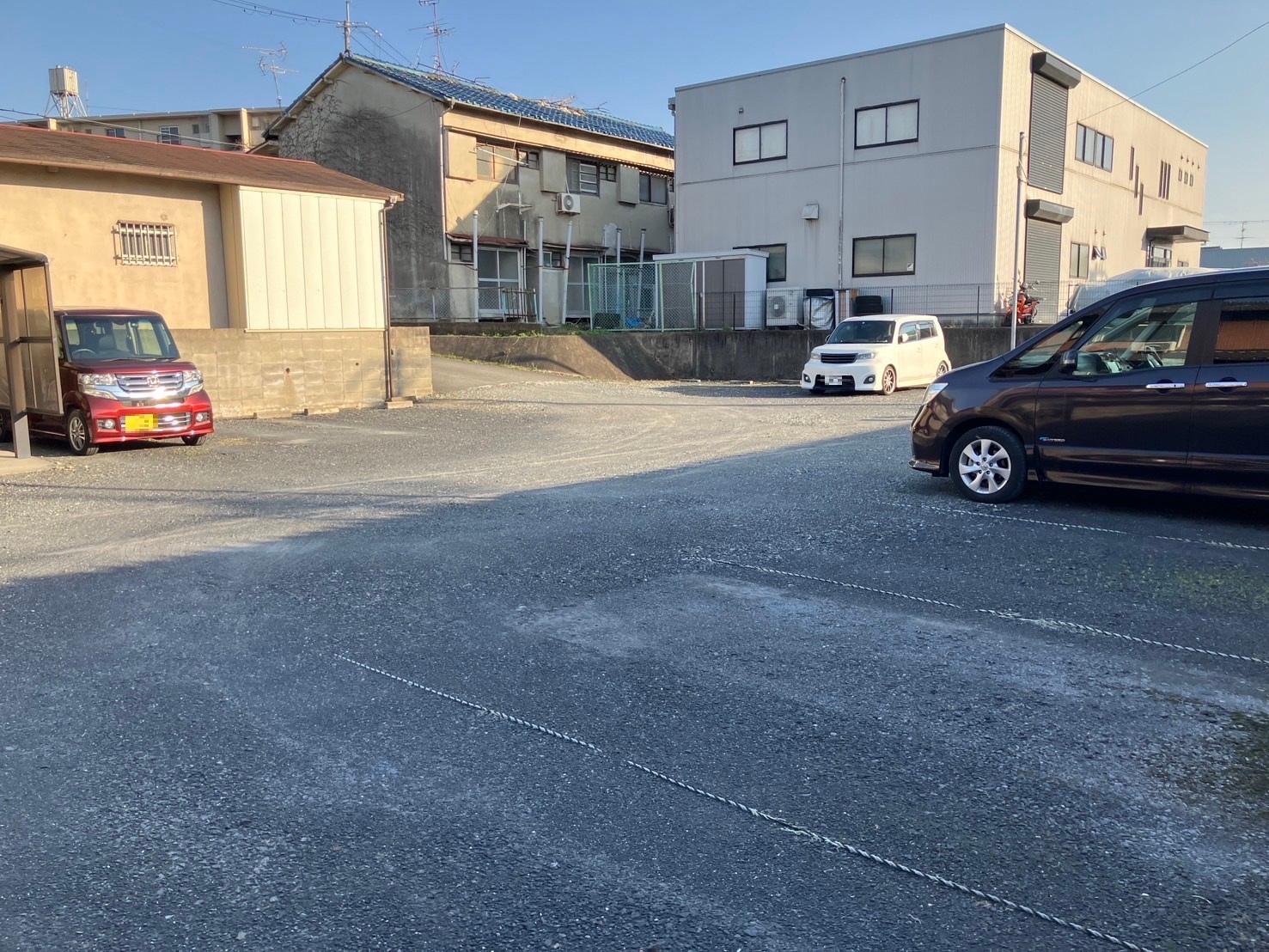 大峰北ガレージの外観・駐車場イメージ3枚目