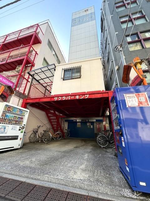 サクラパーキングの外観・駐車場イメージ1枚目