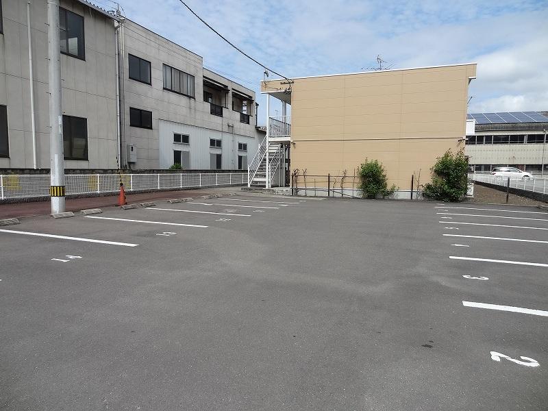 プランドール木太(22637)の外観・駐車場イメージ1枚目