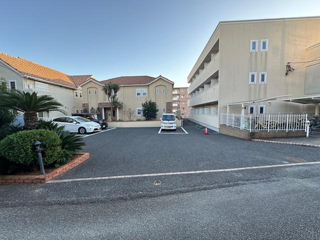 三代川駐車場の外観・駐車場イメージ2枚目