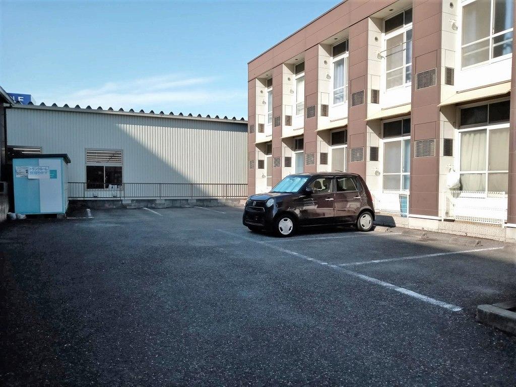 オータム(13572)の外観・駐車場イメージ1枚目