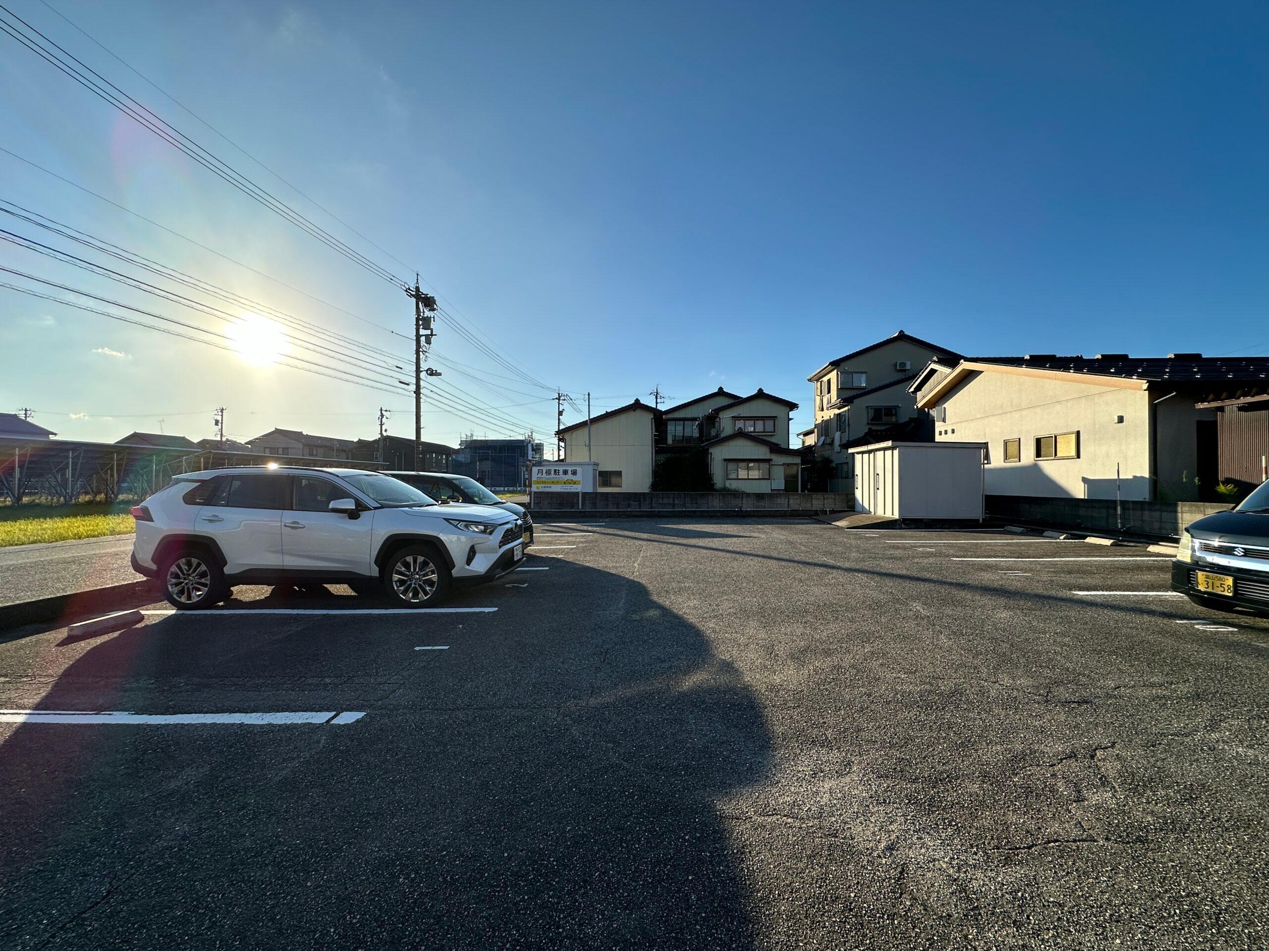 ヒイラギパーキングの外観・駐車場イメージ2枚目