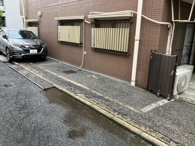 蕨市北町1丁目駐車場(フロントピア蕨)の外観・駐車場イメージ2枚目