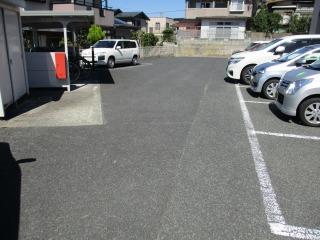 HAPPY平和Ⅱ(27271)の外観・駐車場イメージ1枚目