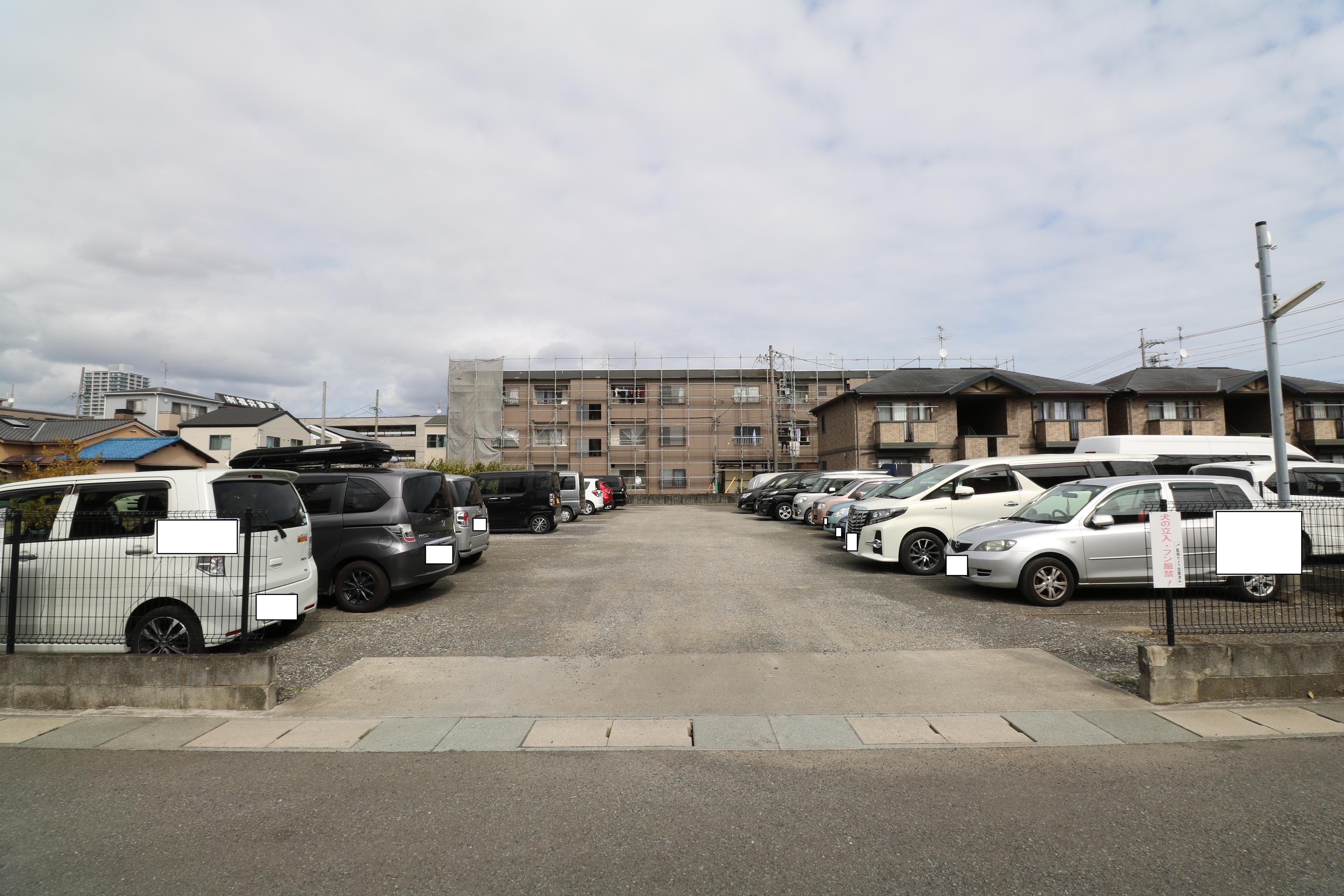 Gran Parking Jの外観・駐車場イメージ1枚目