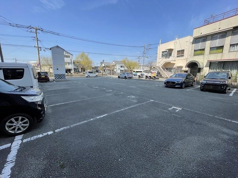 リバーサイドパーキングの外観・駐車場イメージ3枚目