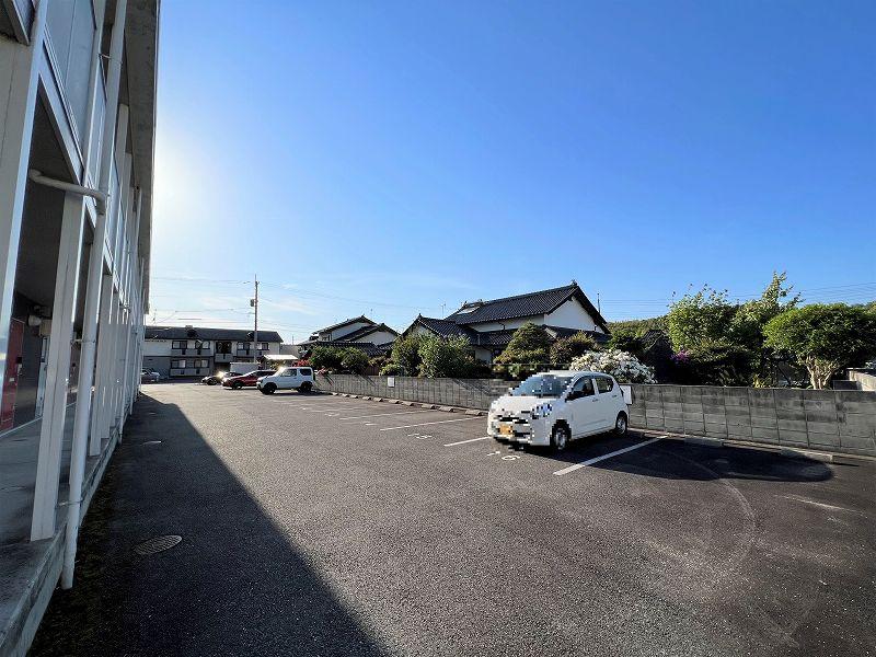 瑞穂(17296)の外観・駐車場イメージ2枚目