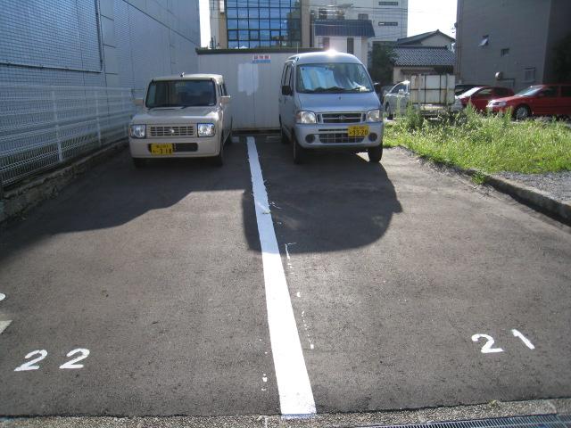 太田口通りパーキングの外観・駐車場イメージ2枚目