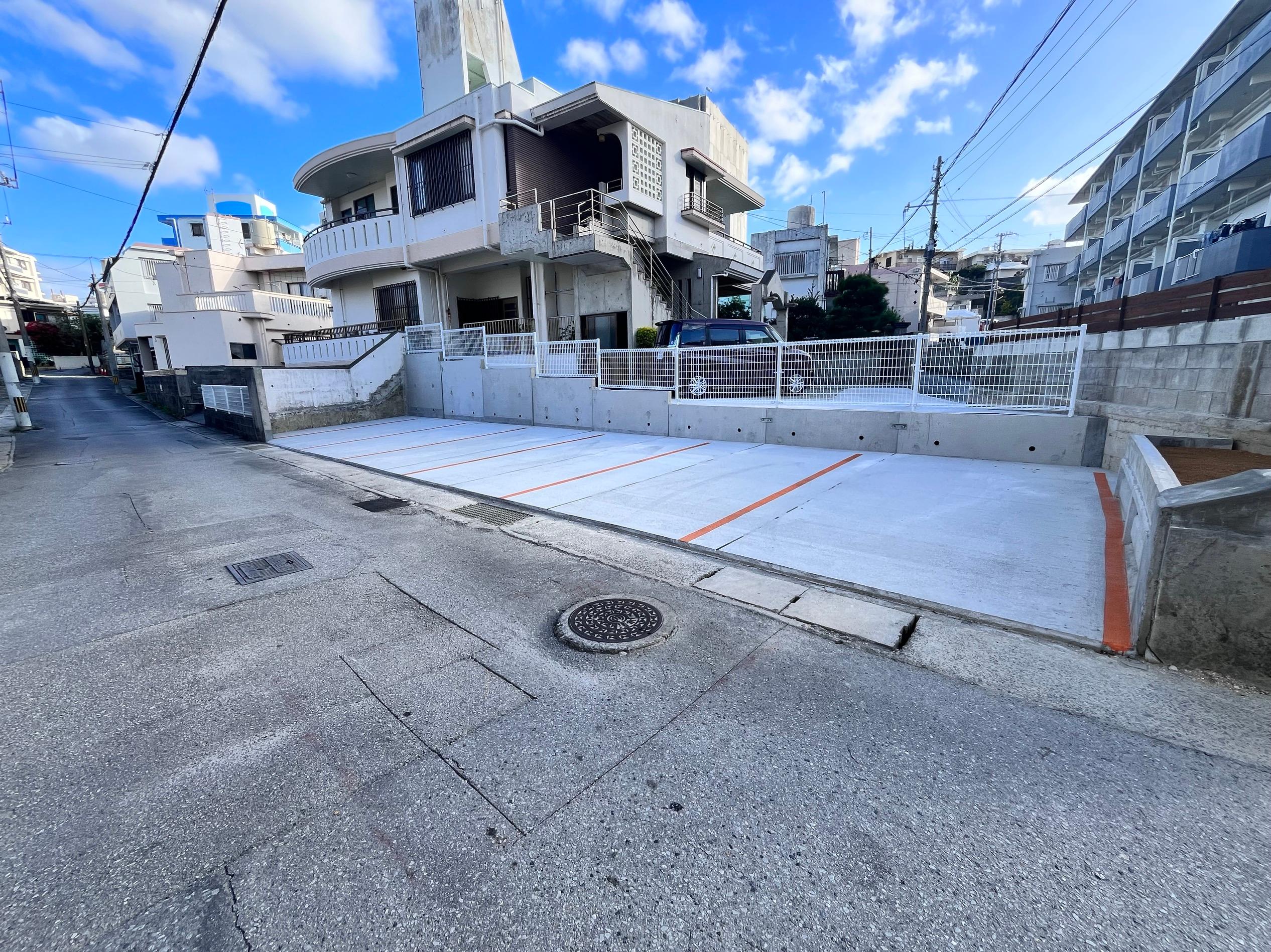 パステルパークの外観・駐車場イメージ1枚目