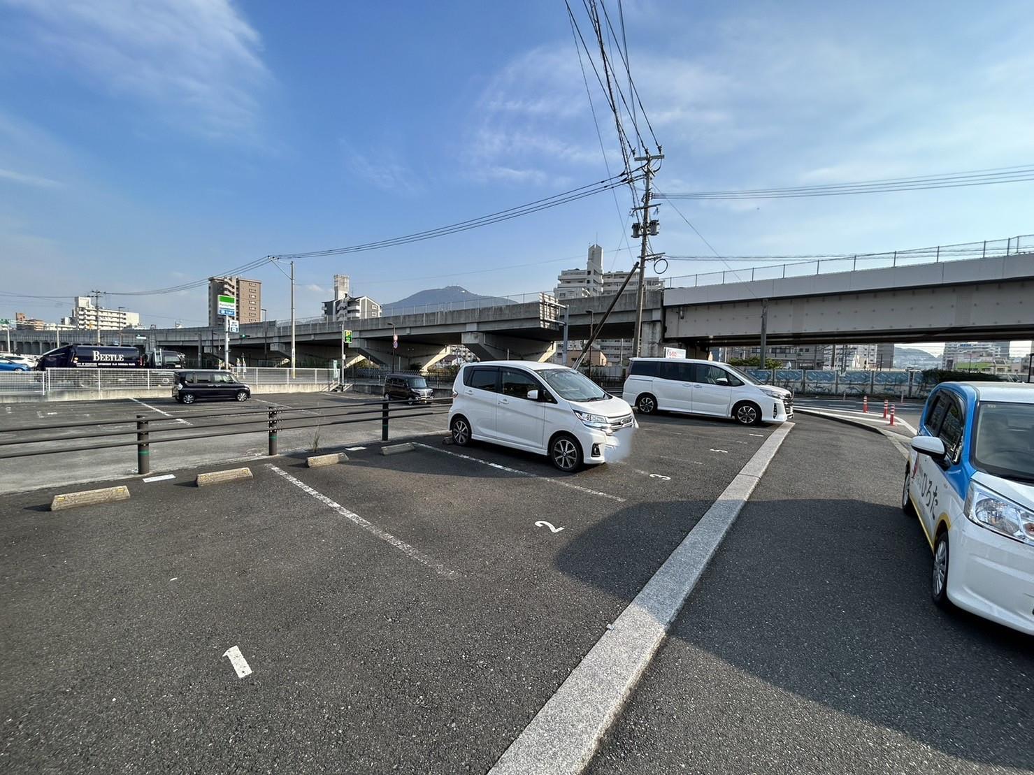 田町駐車場の外観・駐車場イメージ3枚目