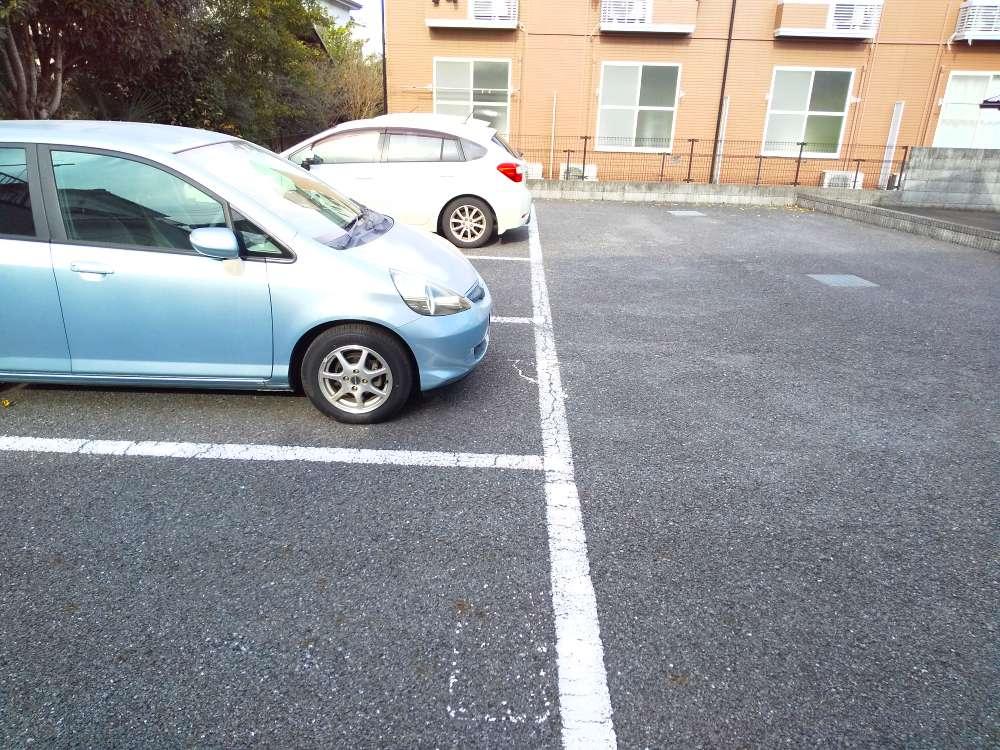 フィオーレ カスミ(41822)の外観・駐車場イメージ1枚目