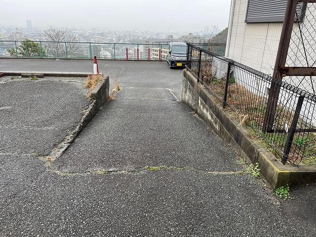 FKシャーメゾン堀切駐車場の外観・駐車場イメージ1枚目