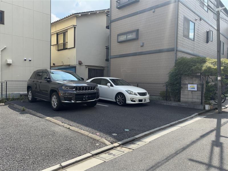 染谷パーキングの外観・駐車場イメージ2枚目