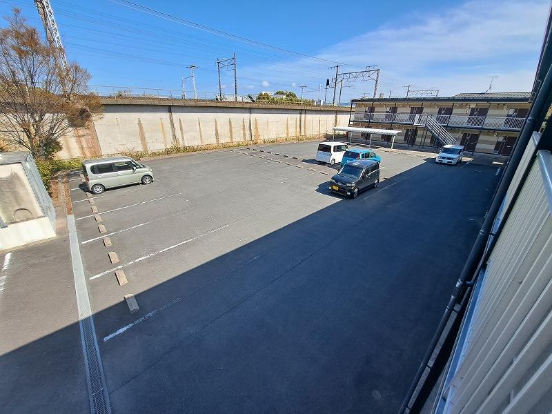 EP4(35294)の外観・駐車場イメージ1枚目