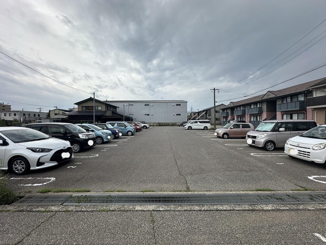 諸江町駐車場Bの外観・駐車場イメージ1枚目