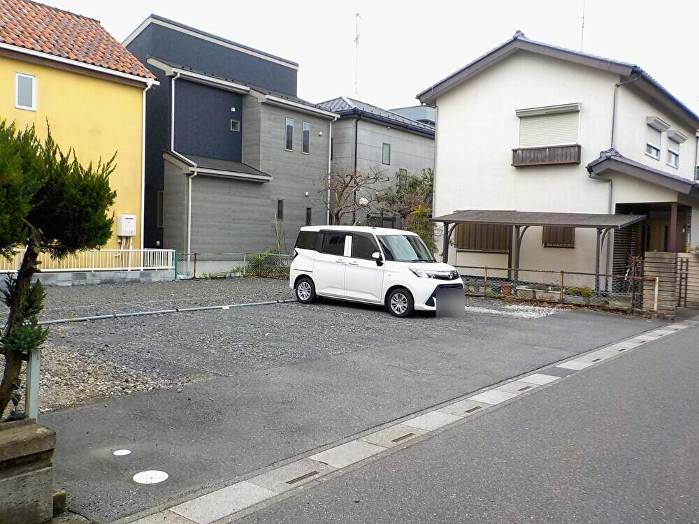 坂本駐車場の外観・駐車場イメージ2枚目