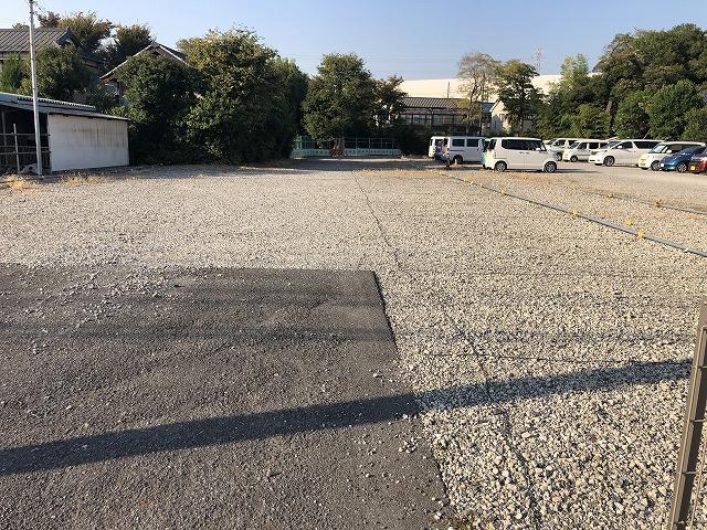 中村パーキングの外観・駐車場イメージ3枚目