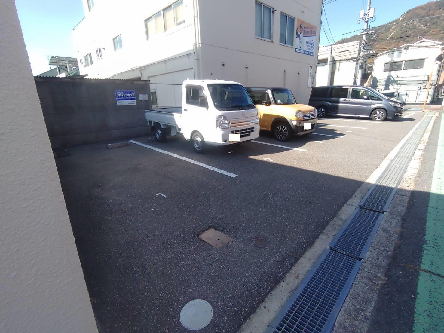 幸町パーキングの外観・駐車場イメージ3枚目