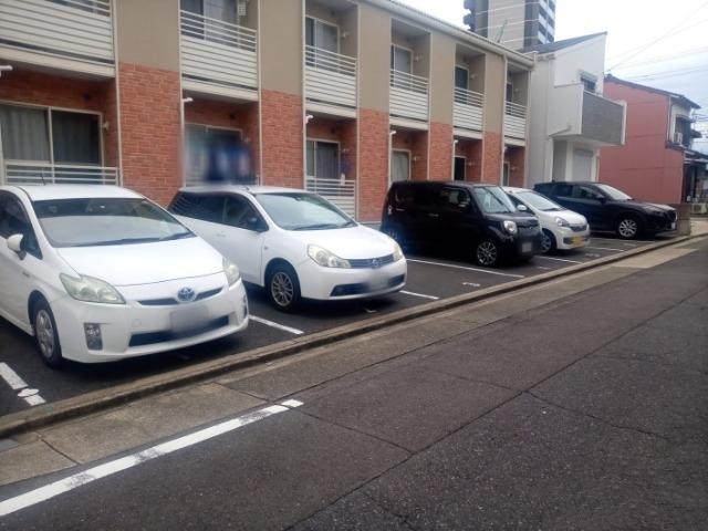パールハウスカズ(53251)の外観・駐車場イメージ1枚目