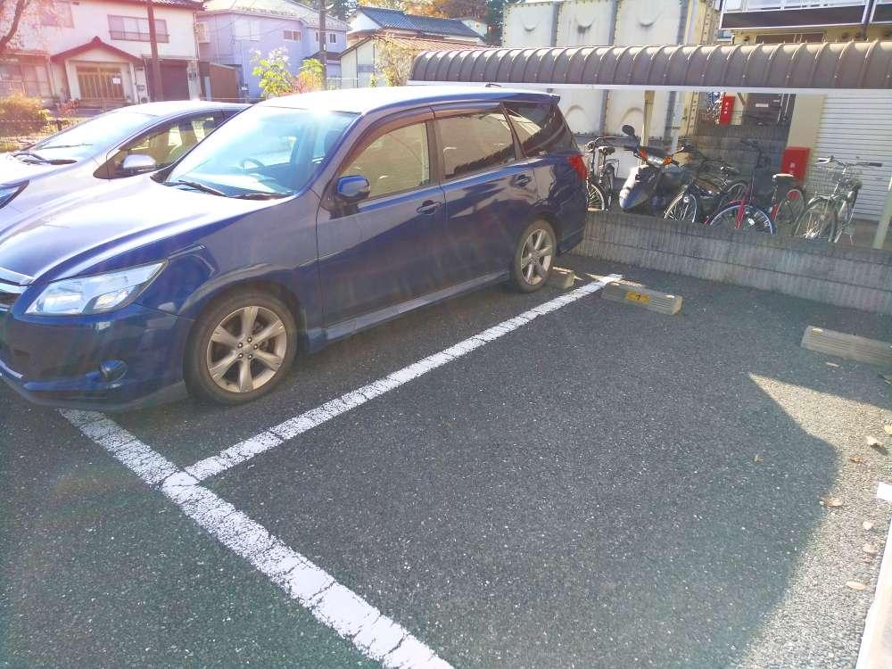 カーニバルⅡ(33942)の外観・駐車場イメージ1枚目