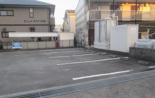 サニーコート中山(24420)の外観・駐車場イメージ2枚目