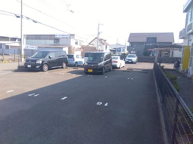 東手城(22971)の外観・駐車場イメージ2枚目