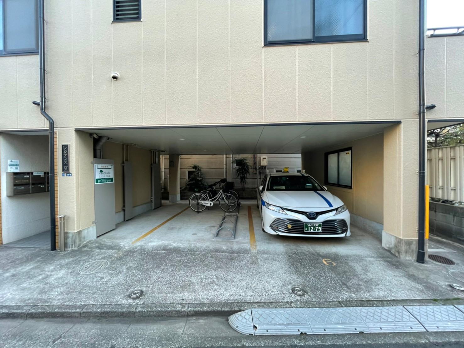 レジデンス望の外観・駐車場イメージ2枚目