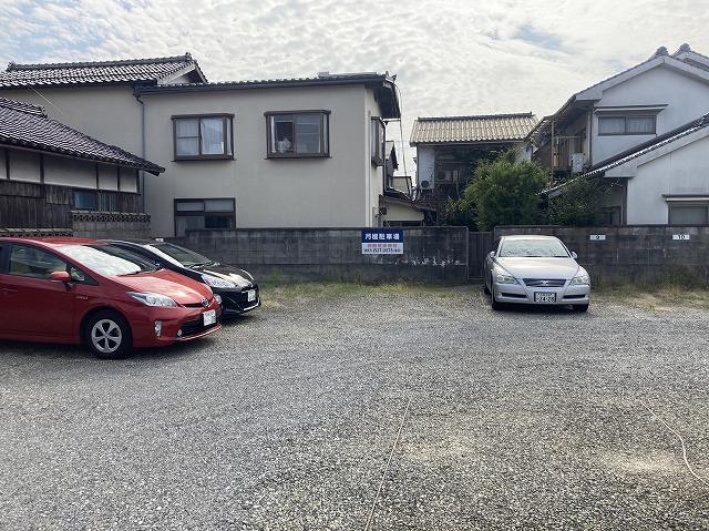 塩田駐車場の外観・駐車場イメージ1枚目